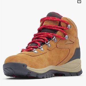 Columbia Women's Newton Ridge Plus Waterproof Amped Hiking Boot